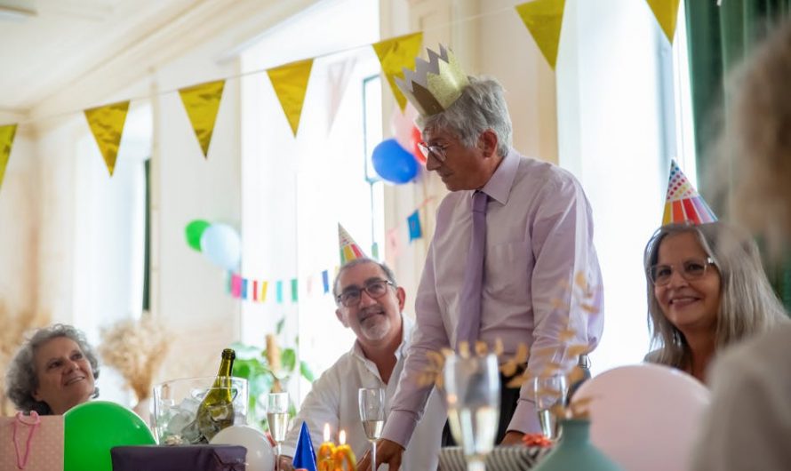 Где можно купить подарок на день рождения