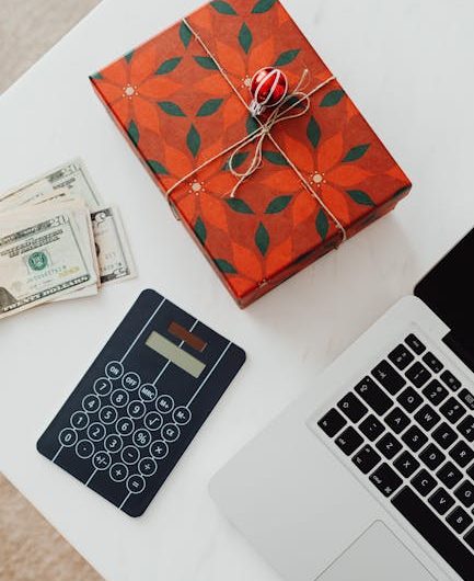 Зачем подарок