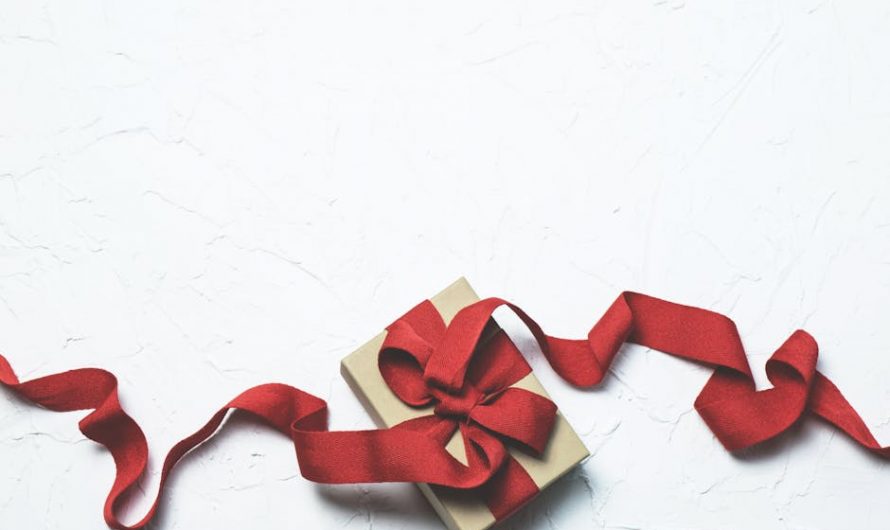 Где купить подарок девушка