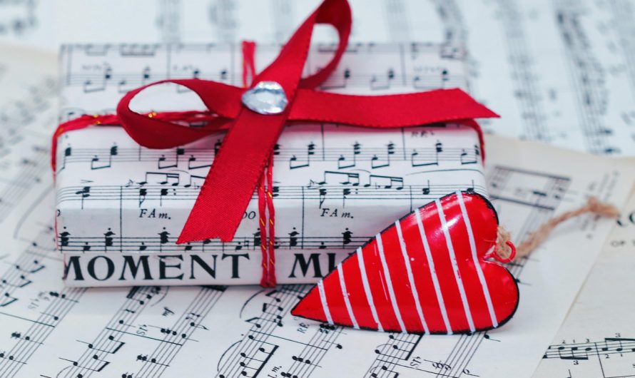 Какие подарки подарить подростку