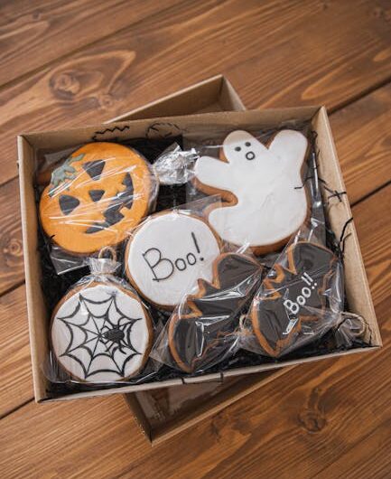 Какой сделать подарок на рождение мальчика