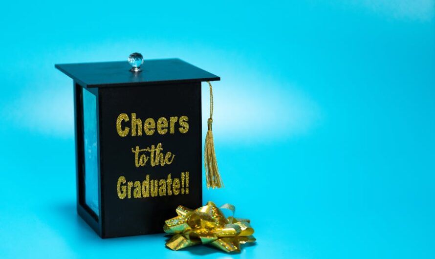 Купить прикольные подарки подруге