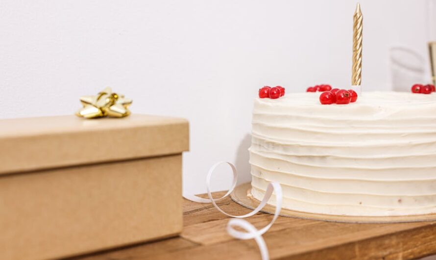 Тома подарок