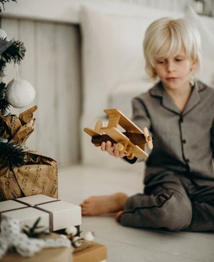 Какой подарок подарить мужу на год