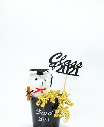 Что подарить 2 месяца