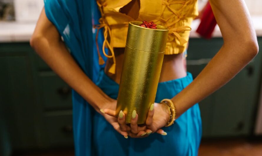 Что подарить школе на выпускной