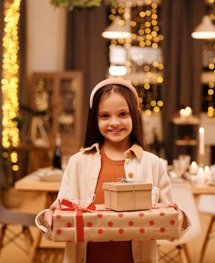 Что подарить внучке на день рождения