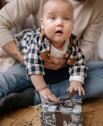 Что подарить чисто символически