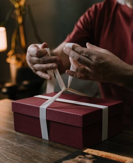 Что можно подарить девушке на день рождение