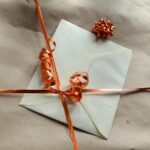 Какой подарок можно подарить девушке images176.jpg