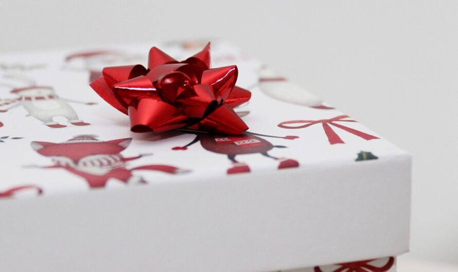 Что подарить ученикам на выпускной