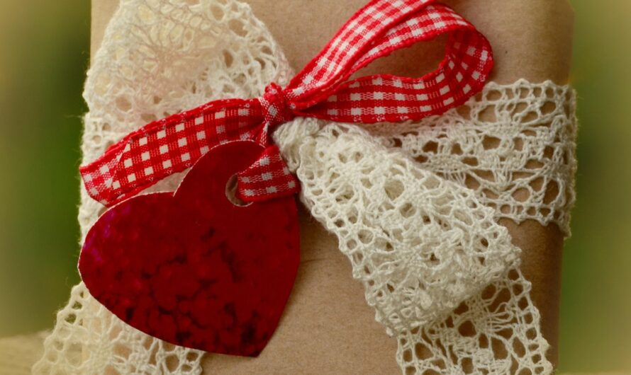 Какие подарки дарят на рождение ребенка