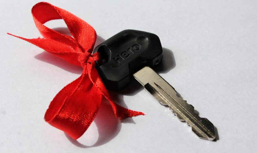 Что подарить