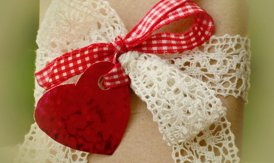 Где купить недорогие подарки