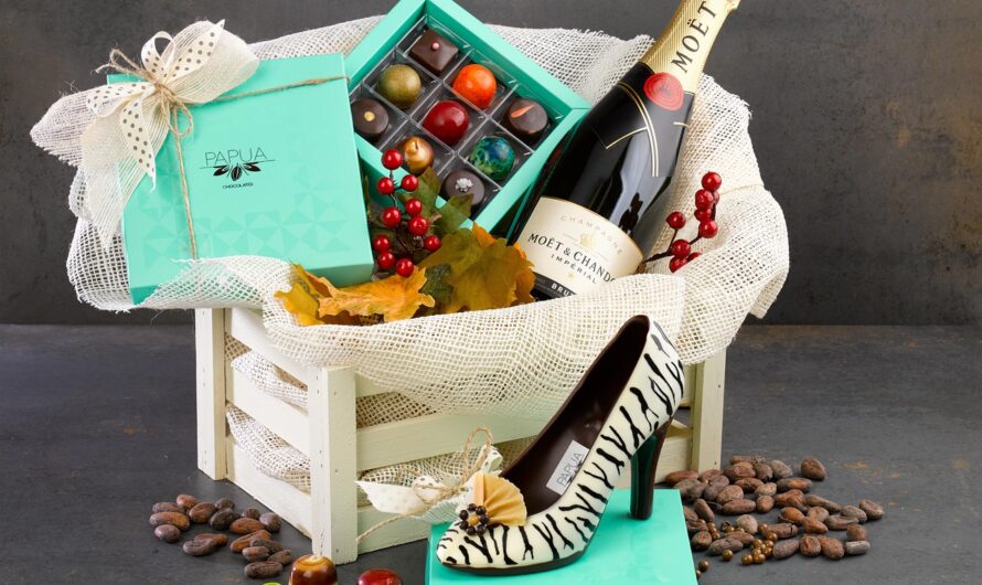 Купить подарок на день